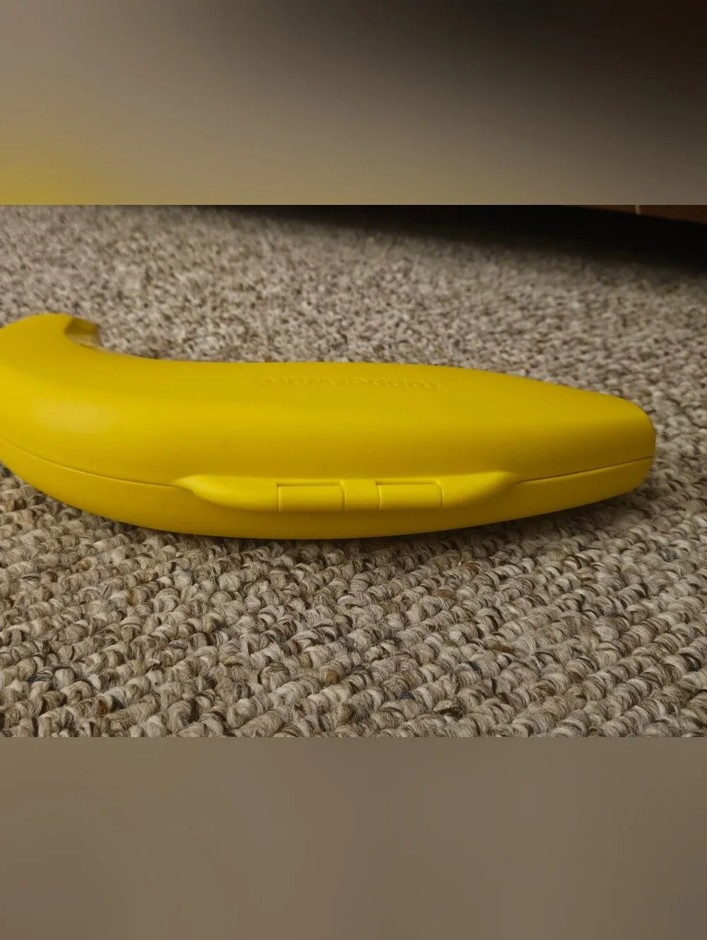 Tupperware Yellow Banana Holder